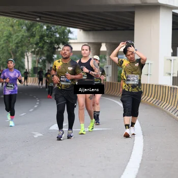 Runner Photo 6445481