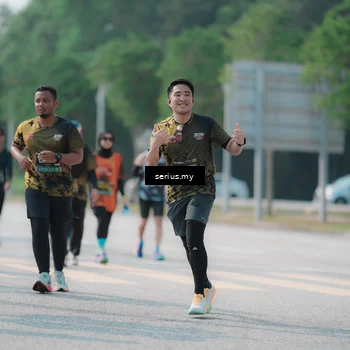 Runner Photo 6445512