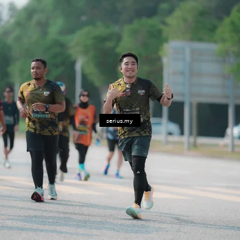 Runner Photo 6445513