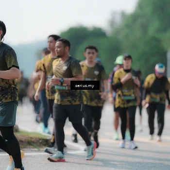 Runner Photo 6445523