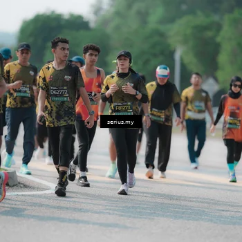 Runner Photo 6445529