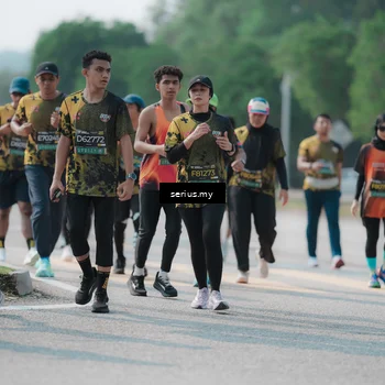 Runner Photo 6445540