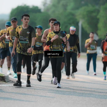 Runner Photo 6445543