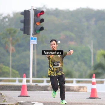 Runner Photo 6445553