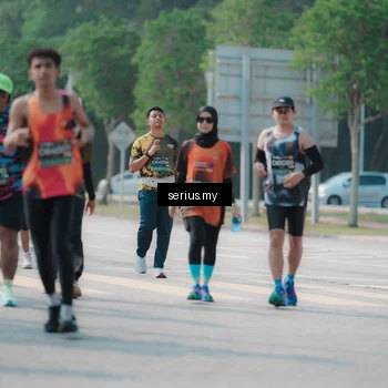 Runner Photo 6445559