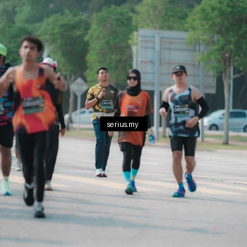 Runner Photo 6445566
