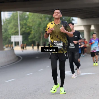 Runner Photo 6445567