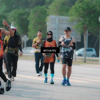 Runner Photo 6445577