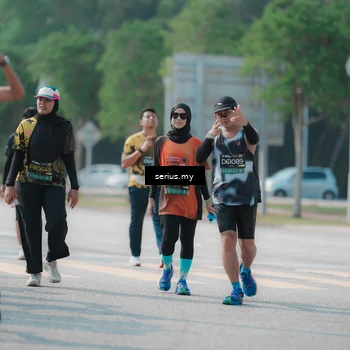 Runner Photo 6445580