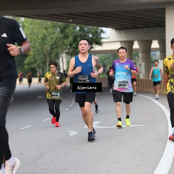 Runner Photo 6445628