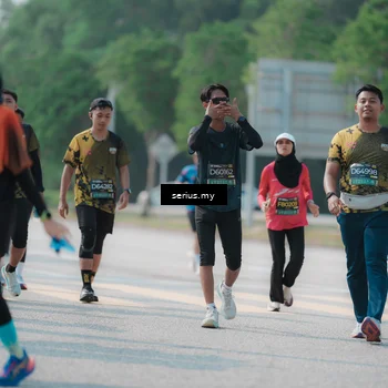 Runner Photo 6445640