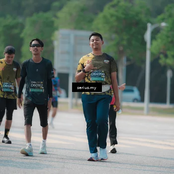 Runner Photo 6445662