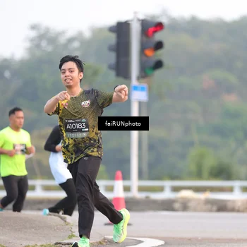 Runner Photo 6445663