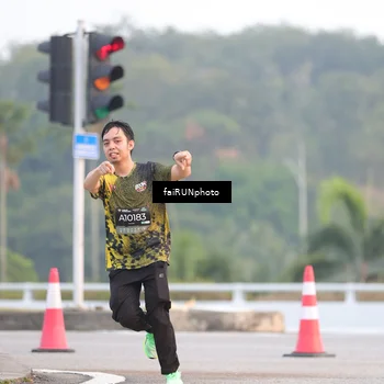 Runner Photo 6445665