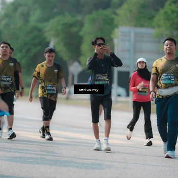 Runner Photo 6445666