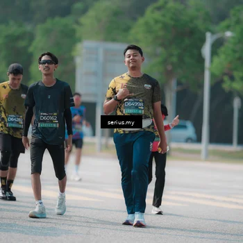 Runner Photo 6445669
