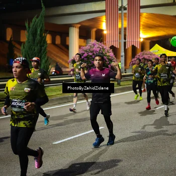 Runner Photo 6445676