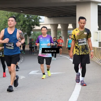 Runner Photo 6445678