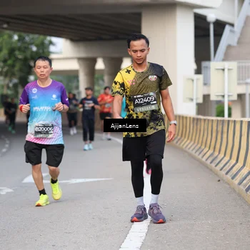 Runner Photo 6445691