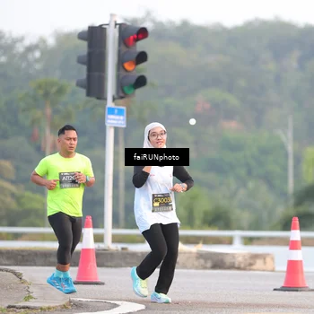 Runner Photo 6445702