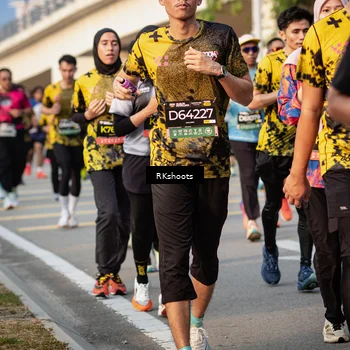 Runner Photo 6445722