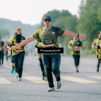Runner Photo 6445750