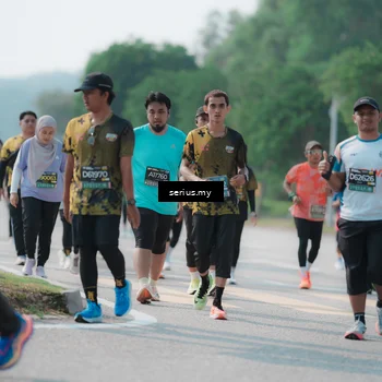 Runner Photo 6445769