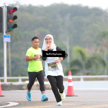 Runner Photo 6445793