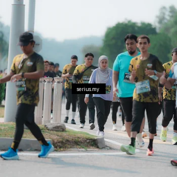 Runner Photo 6445797