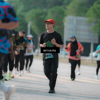 Runner Photo 6445809