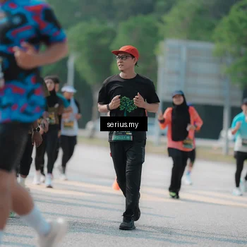 Runner Photo 6445812