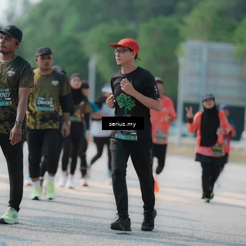 Runner Photo 6445827