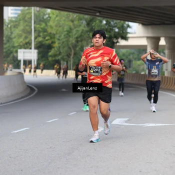 Runner Photo 6445832