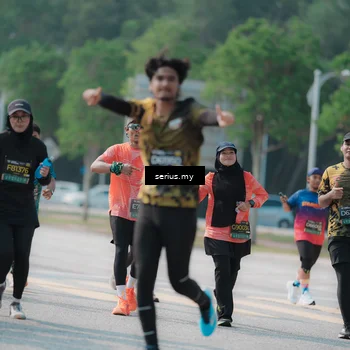 Runner Photo 6445847