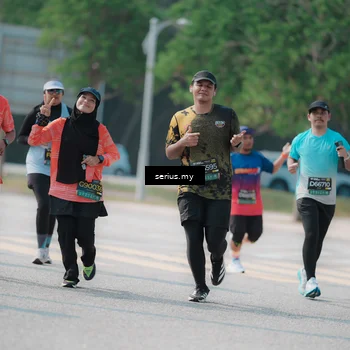 Runner Photo 6445861
