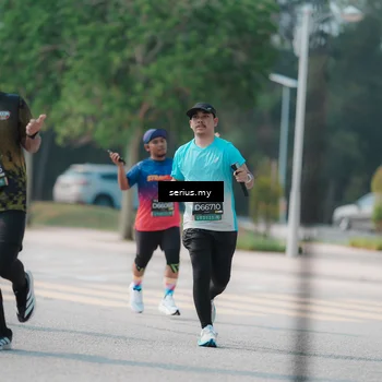 Runner Photo 6445879