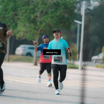 Runner Photo 6445882