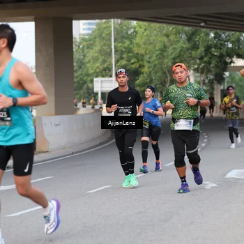 Runner Photo 6445893