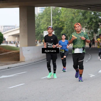 Runner Photo 6445902