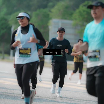 Runner Photo 6445929
