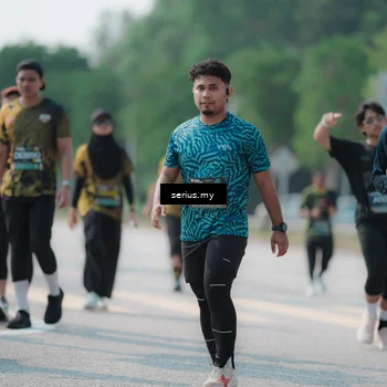 Runner Photo 6445930
