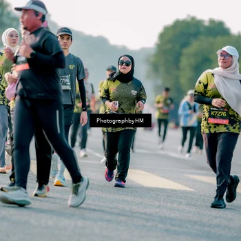 Runner Photo 6445938
