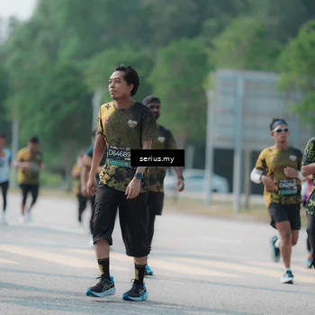 Runner Photo 6446017