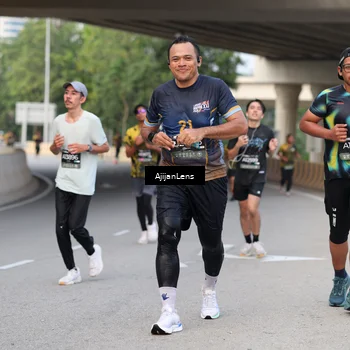 Runner Photo 6446036