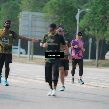 Runner Photo 6446046