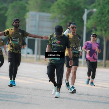 Runner Photo 6446056