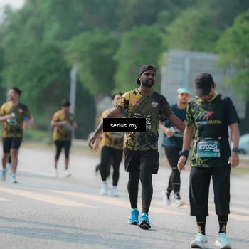 Runner Photo 6446072