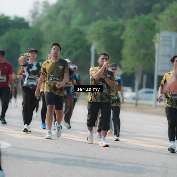 Runner Photo 6446090
