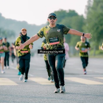 Runner Photo 6446109