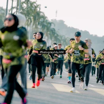 Runner Photo 6446118